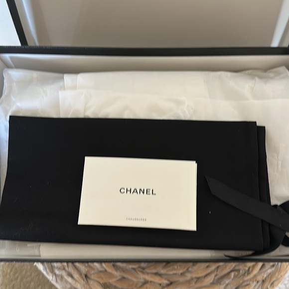 BRAND NEW CHANEL from Paris - Picture 3 of 15
